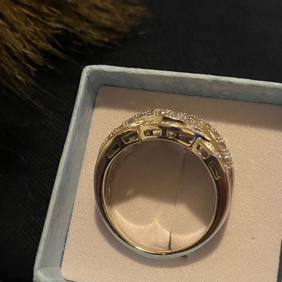 IKS Sterling Silver Half Karat Diamond Ring. Plated with platinum for durability - Picture 4 of 11